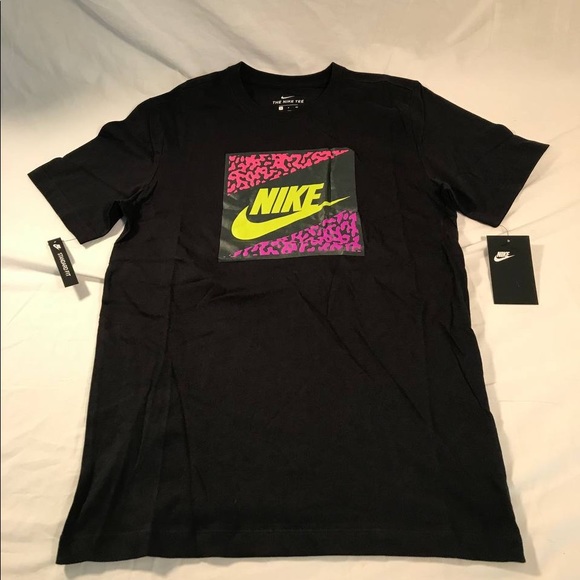 Nike Other - NWT Men’s Nike Swoosh Logo Graphic SS T-Shirt Size Small